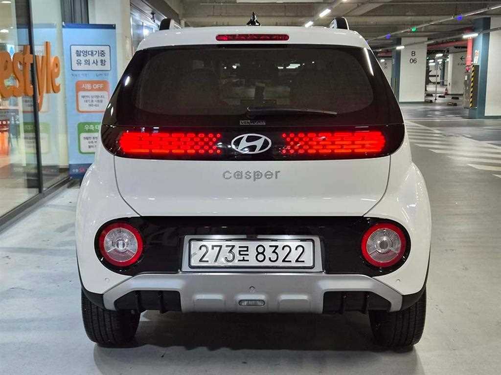 HYUNDAI Casper - Vista 5