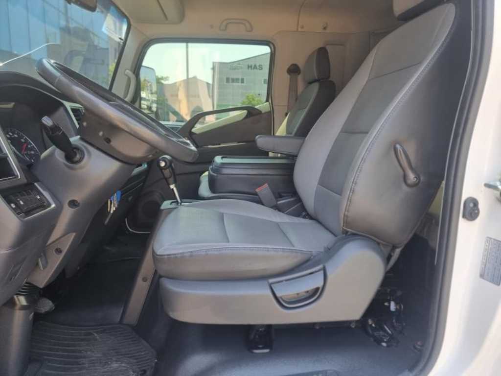 medium and large cargo truck 2021 Blanco - Importación desde Corea - HF Imports Iquique - Foto 14