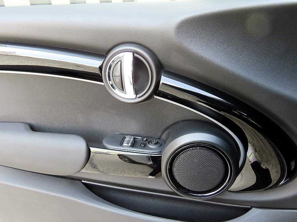 Mini Cooper - Vista 11
