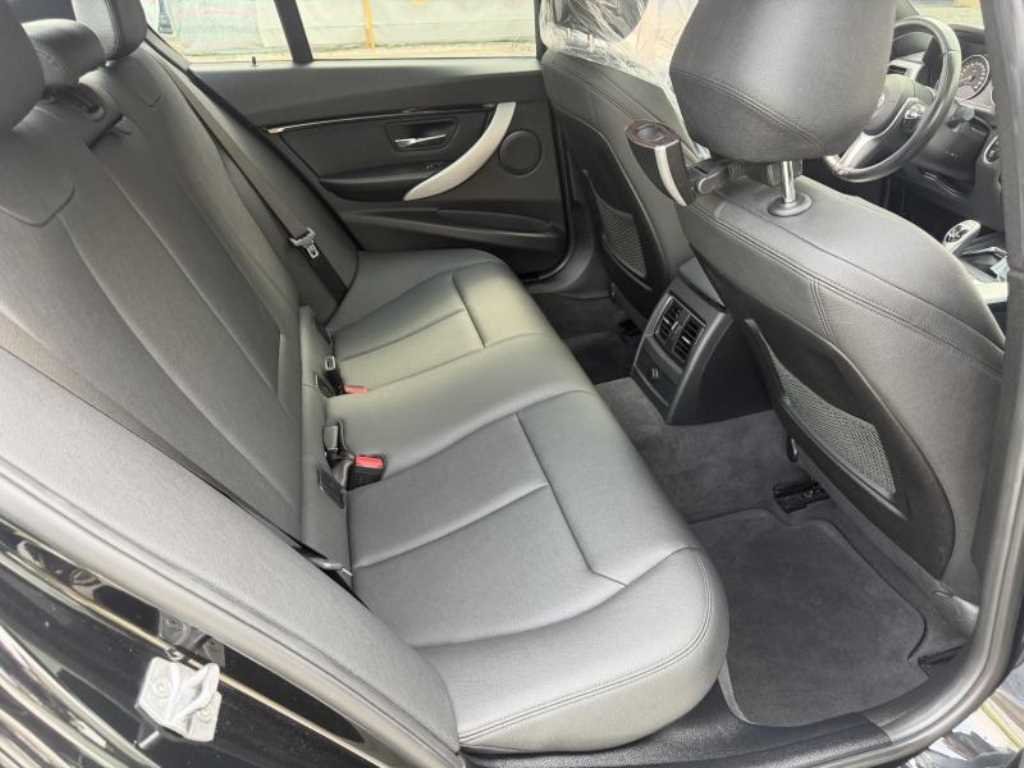 BMW 3 series 2018 Negro - Importación desde Corea - HF Imports Iquique - Foto 15