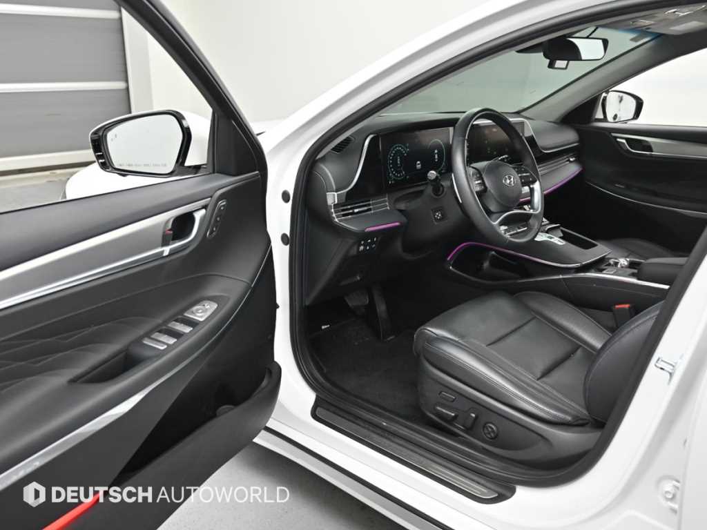 HYUNDAI Grandeur - Vista 11