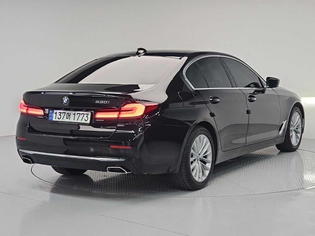 BMW 5 Series - Vista 4