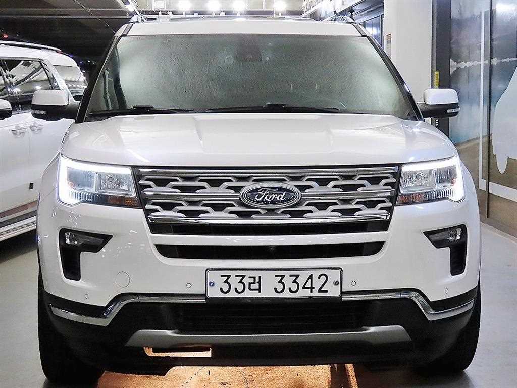 Ford Explorer - Vista 2