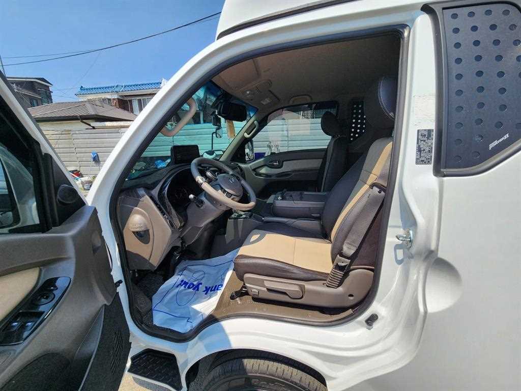 Small Truck Top_Wingbody 2024 Blanco - Importación desde Corea - HF Imports Iquique - Foto 16