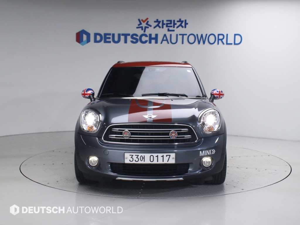 Mini Countryman - Vista 3