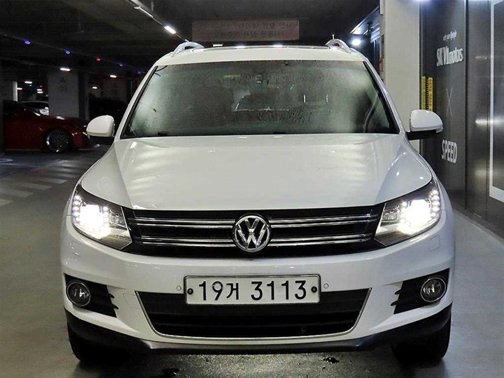 Volkswagen Tiguan - Vista 2