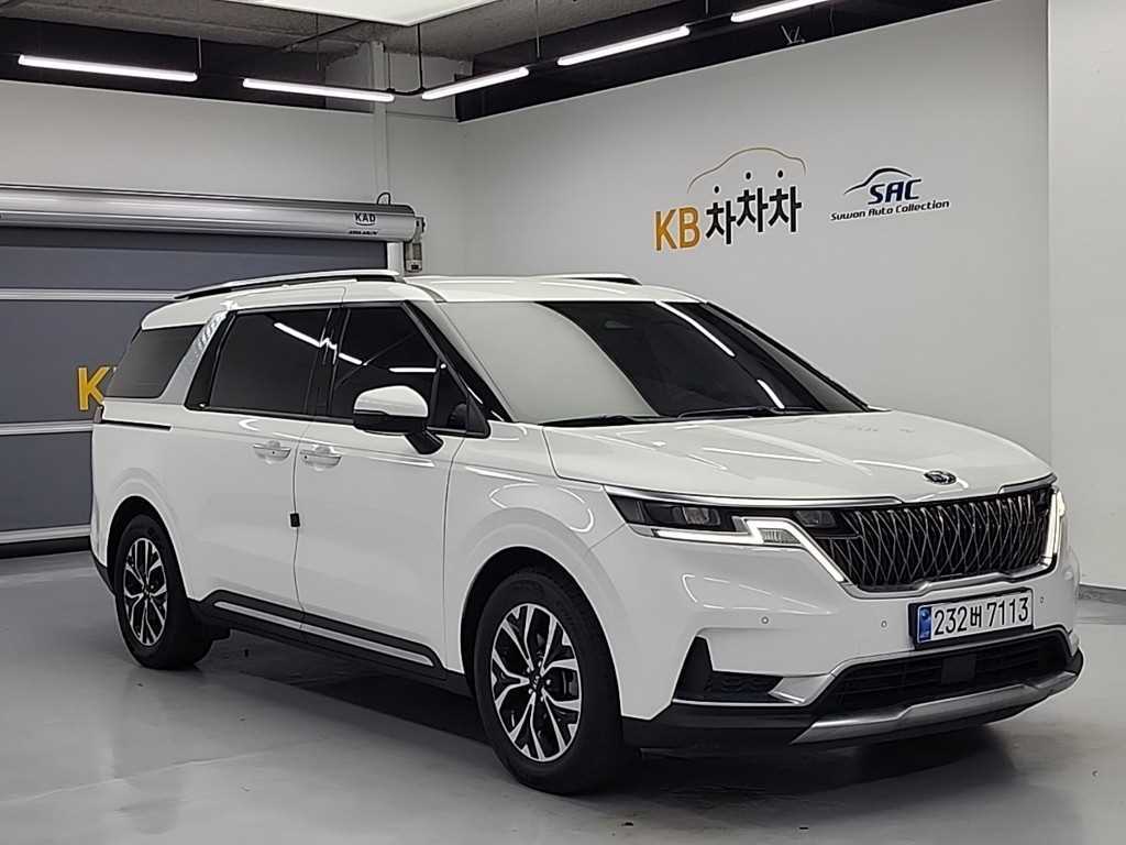 KIA Carnival - Vista 4
