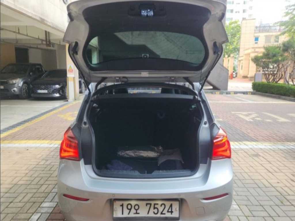 BMW 1 series - Vista 4