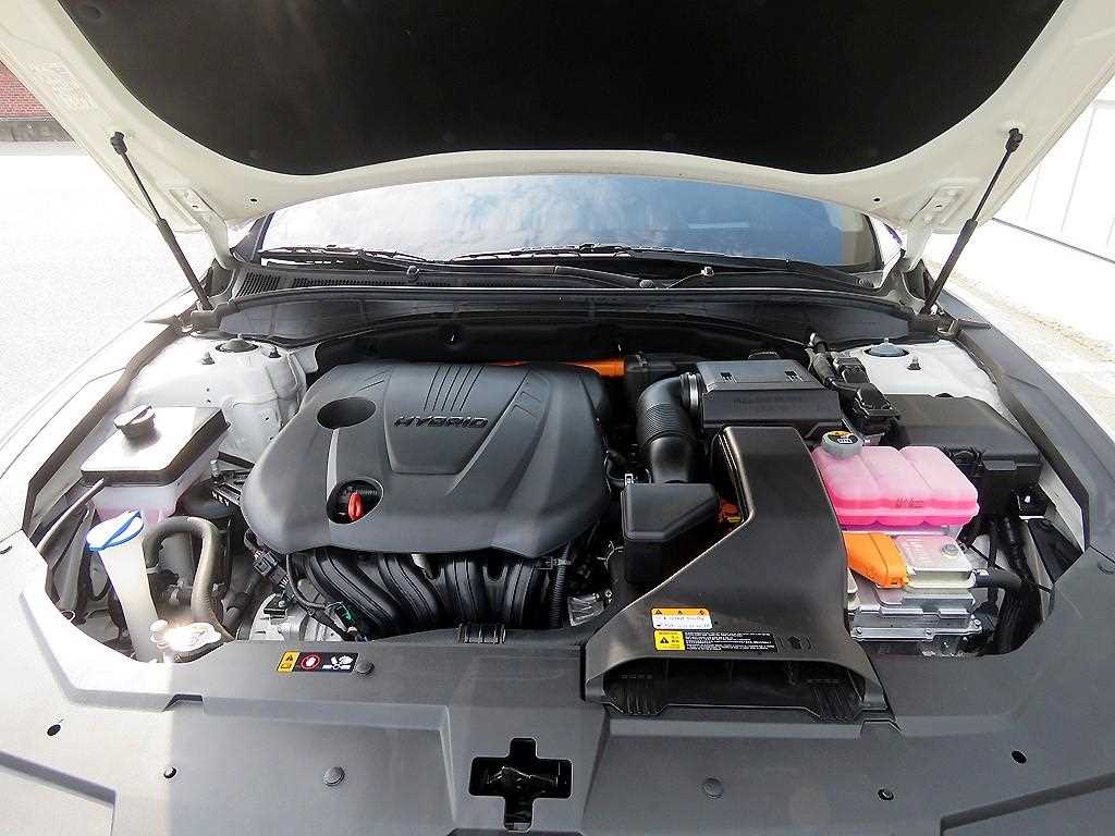 HYUNDAI Grandeur 2023 Blanco - Importación desde Corea - HF Imports Iquique - Foto 19
