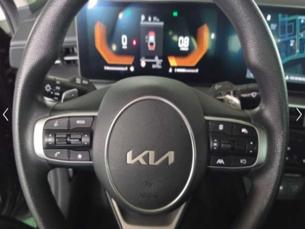 KIA K5 - Vista 6