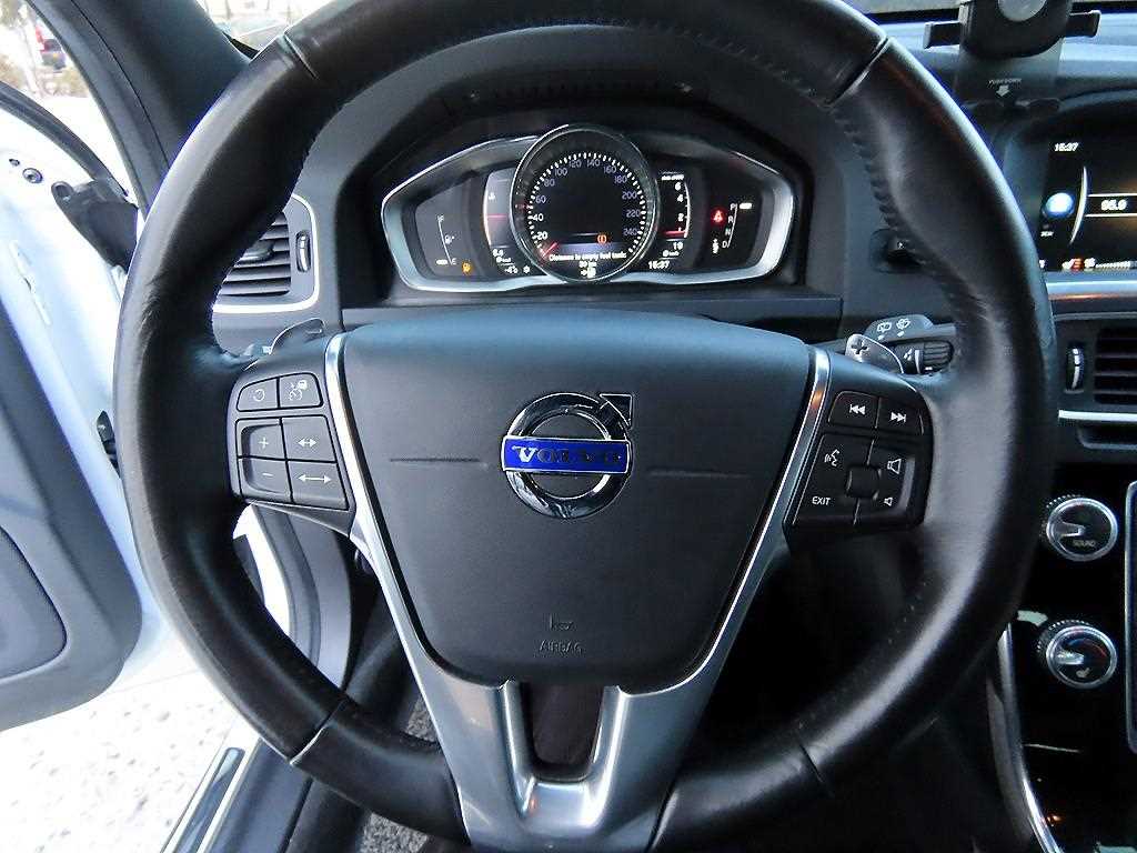 Volvo V60 - Vista 8