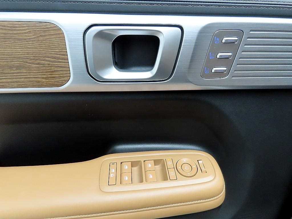 HYUNDAI Santa Fe - Vista 11