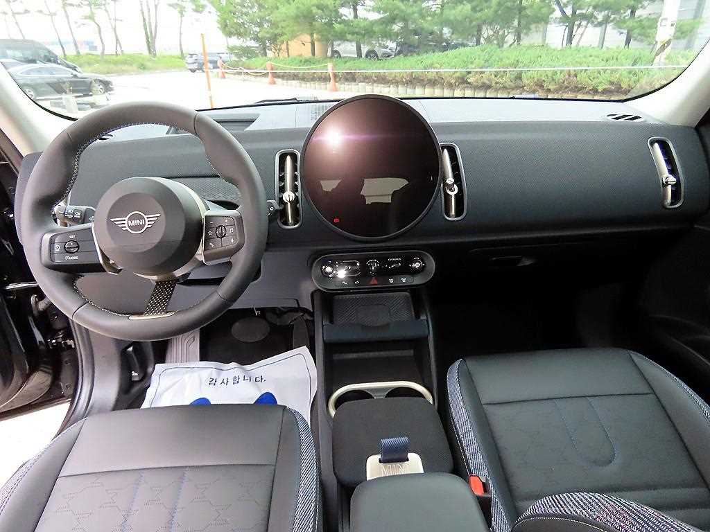 Mini Countryman - Vista 7