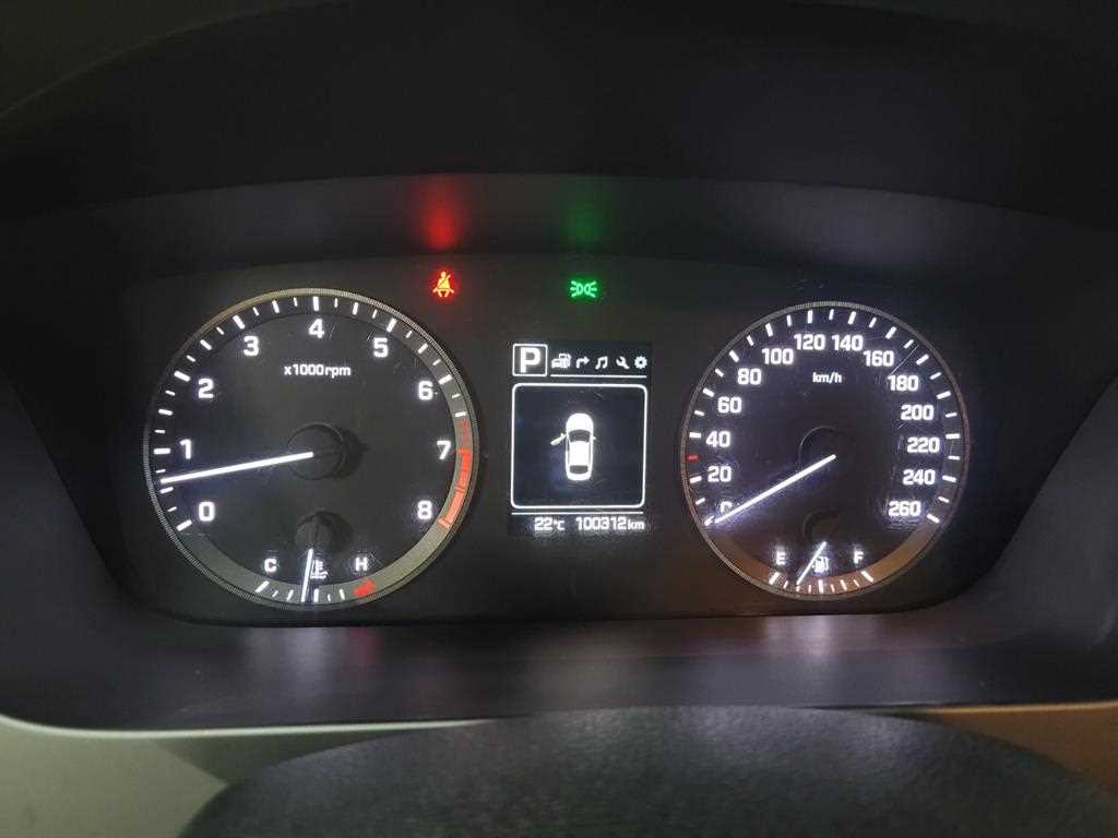 HYUNDAI Sonata 2017 Plateado - Importación desde Corea - HF Imports Iquique - Foto 14