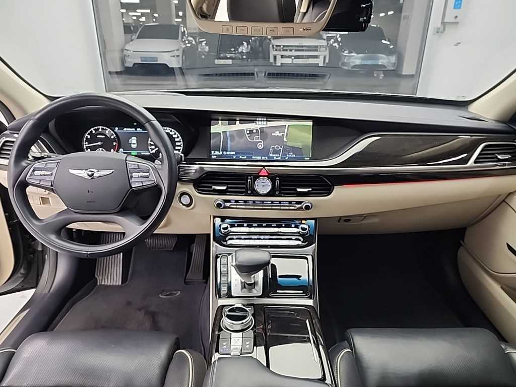 Genesis EQ900 - Vista 8