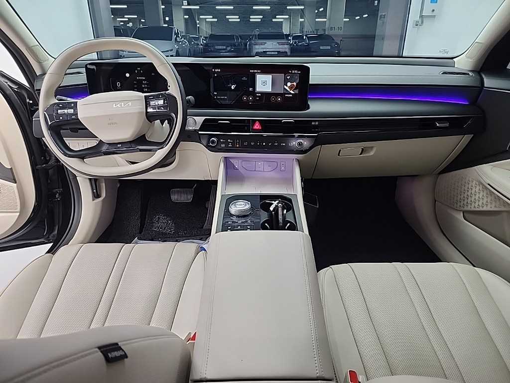 KIA K8 - Vista 7
