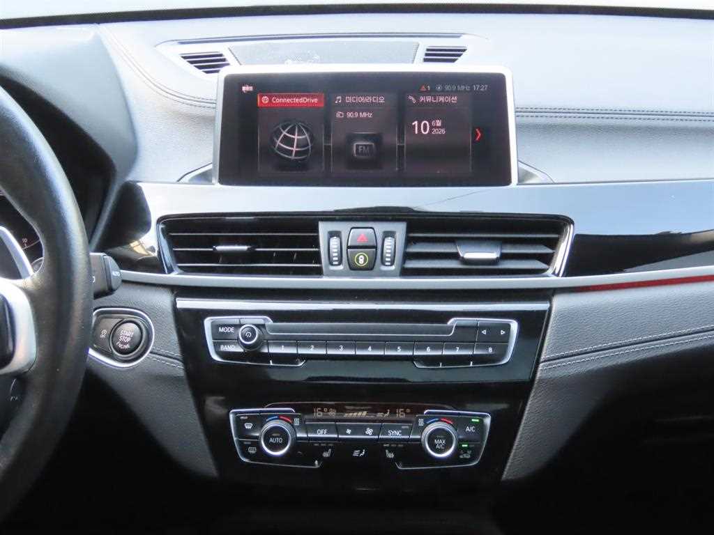 BMW X1 - Vista 12