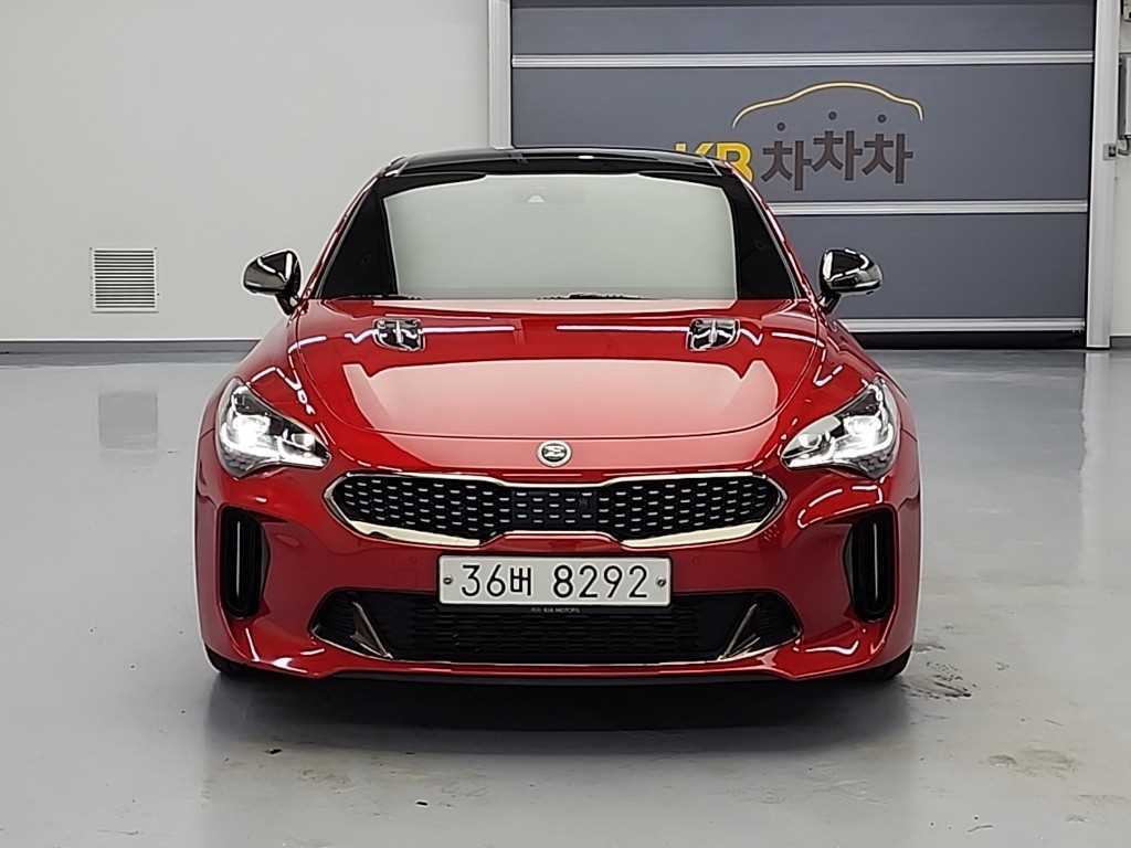 KIA Stinger - Vista 2