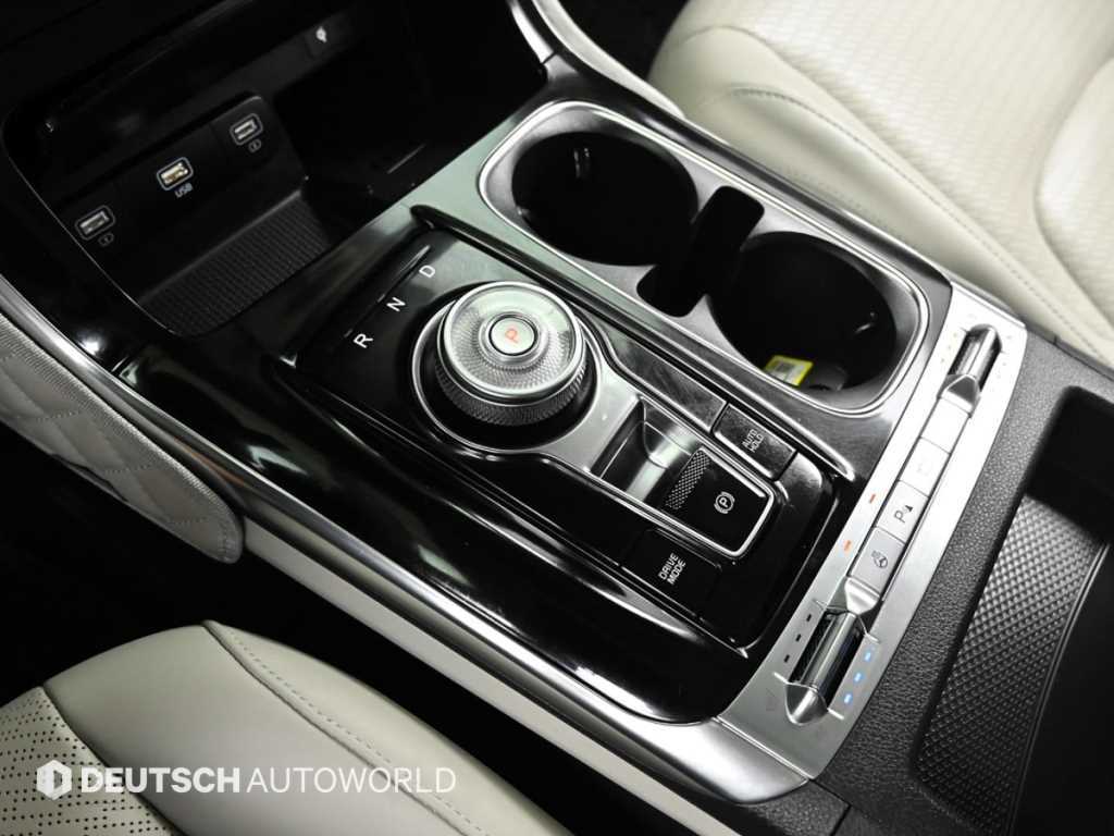 KIA Carnival - Vista 10