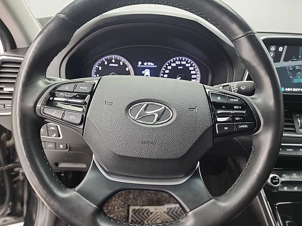 HYUNDAI Grandeur - Vista 9