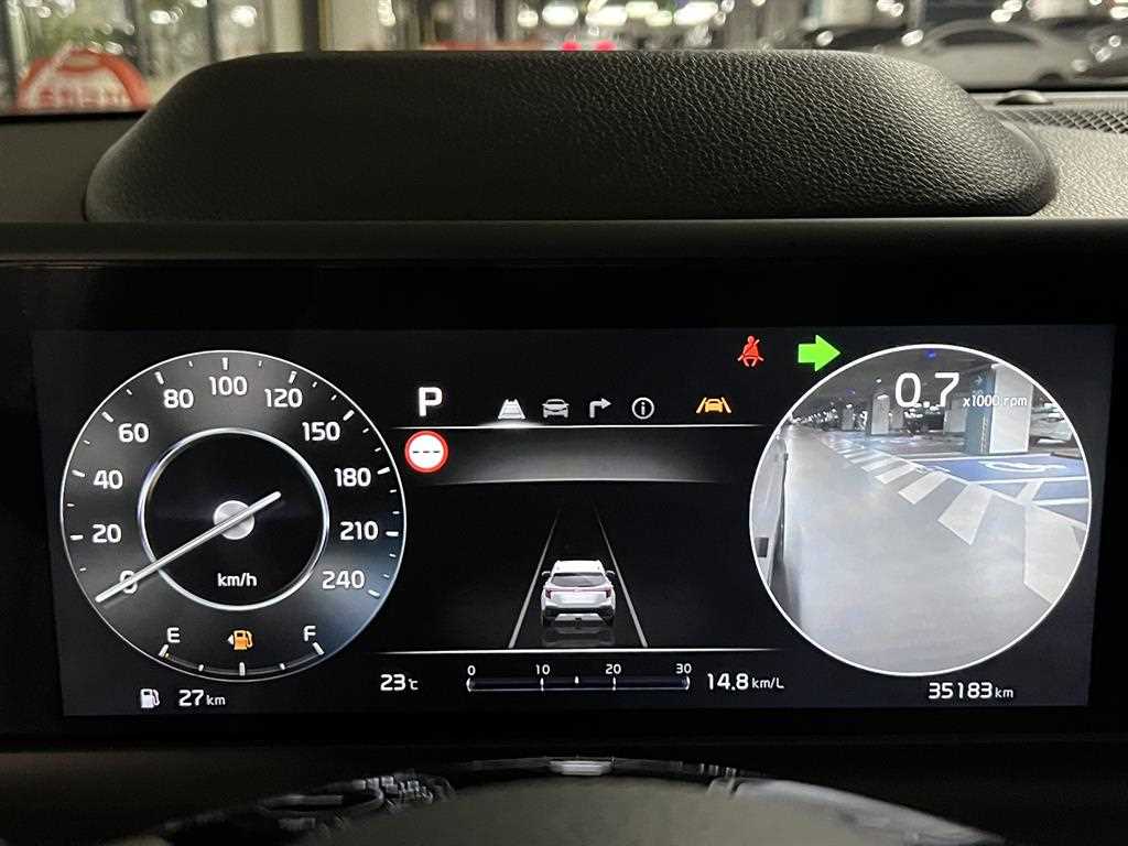 KIA Seltos - Vista 10