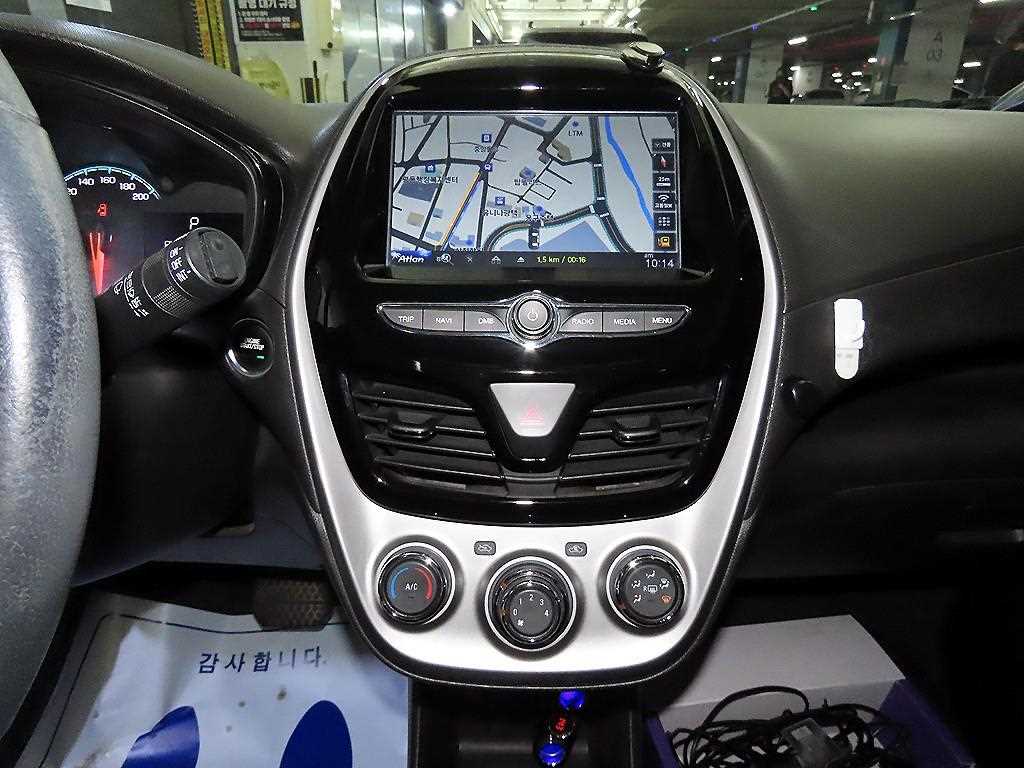 Chevrolet Spark - Vista 10