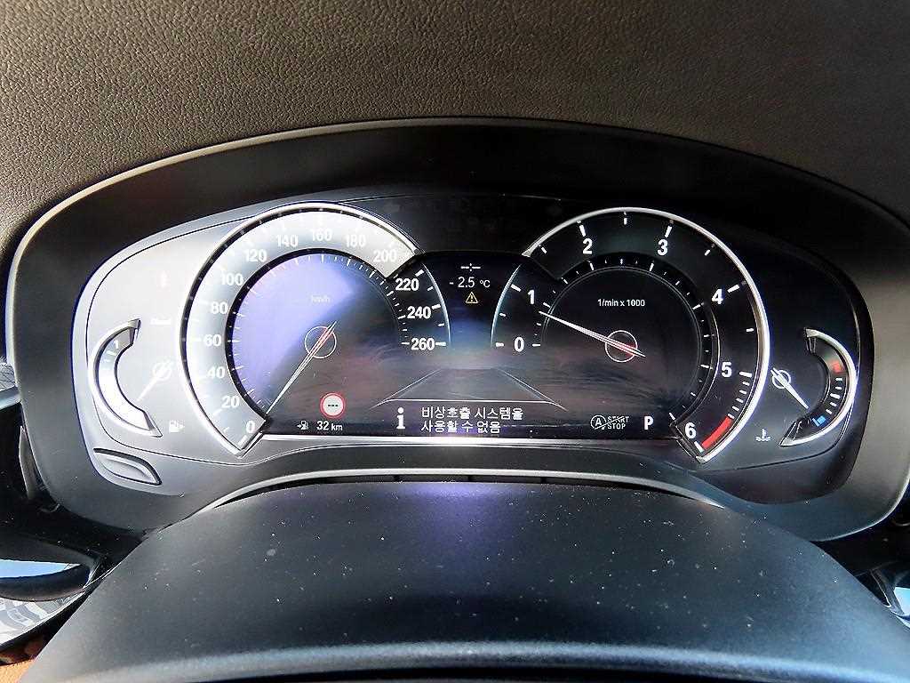 BMW 5 Series - Vista 9
