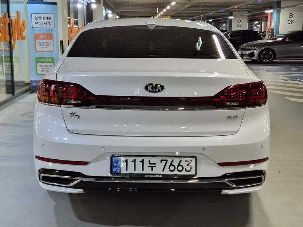KIA K7 - Vista 5