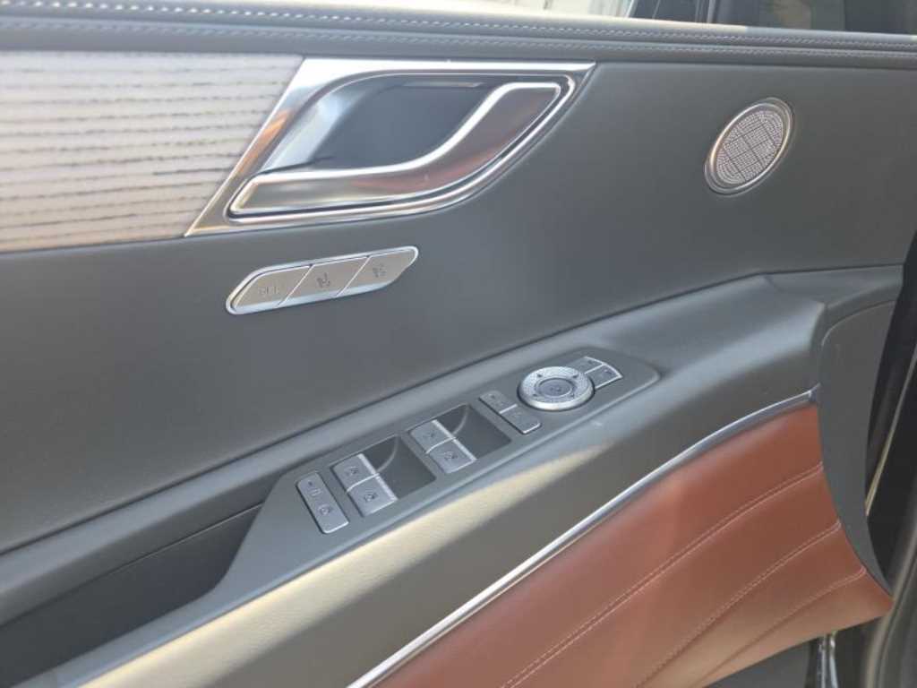 Genesis GV80 2025 Negro - Importación desde Corea - HF Imports Iquique - Foto 13