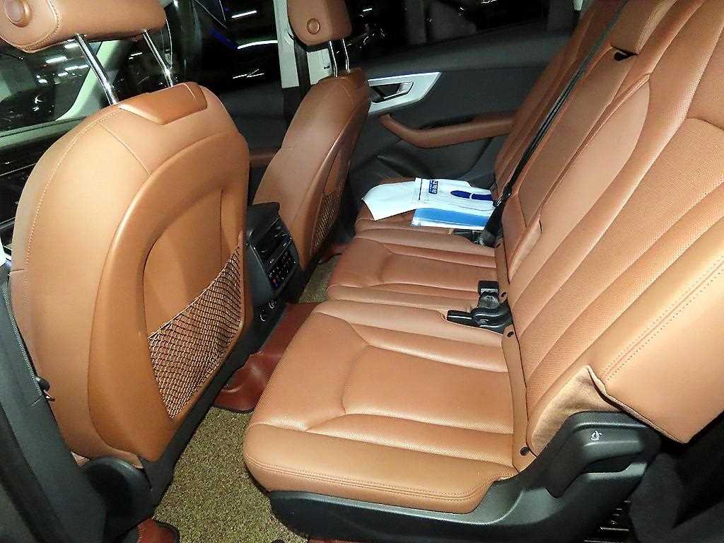 Audi Q7 - Vista 6