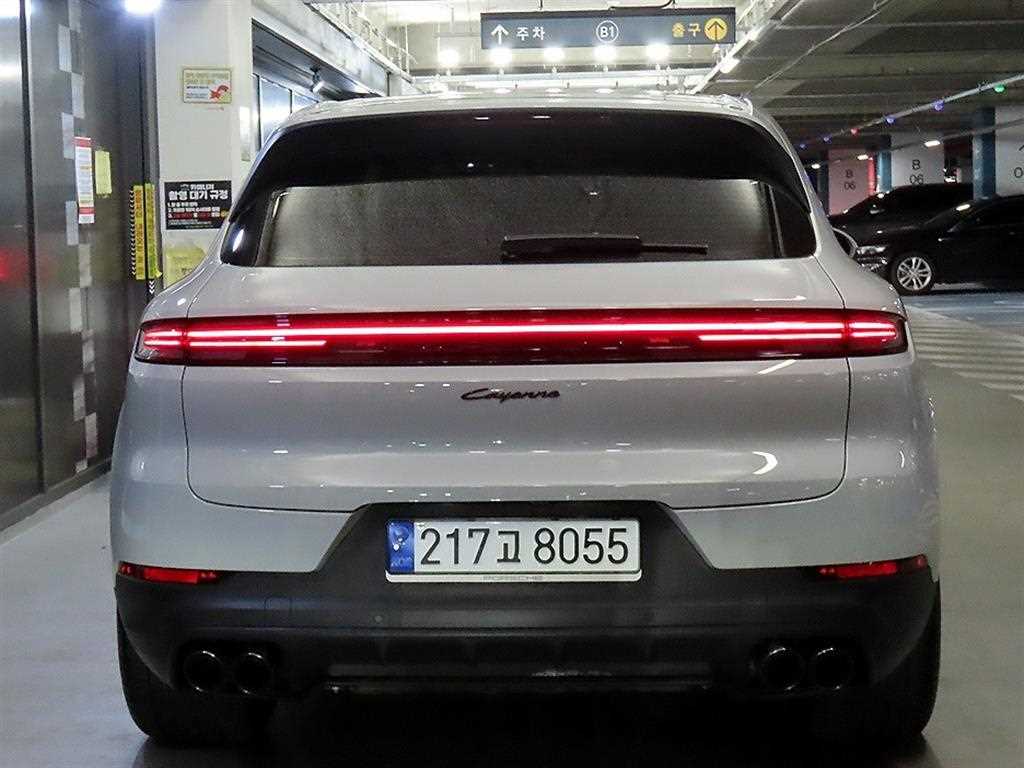 Porsche Cayenne - Vista 6