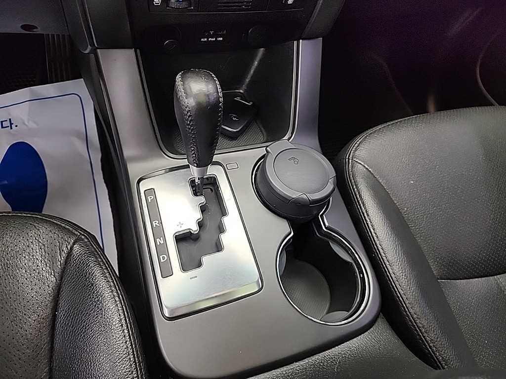 KIA Sorento - Vista 8