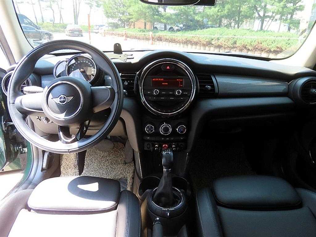 Mini Cooper - Vista 9