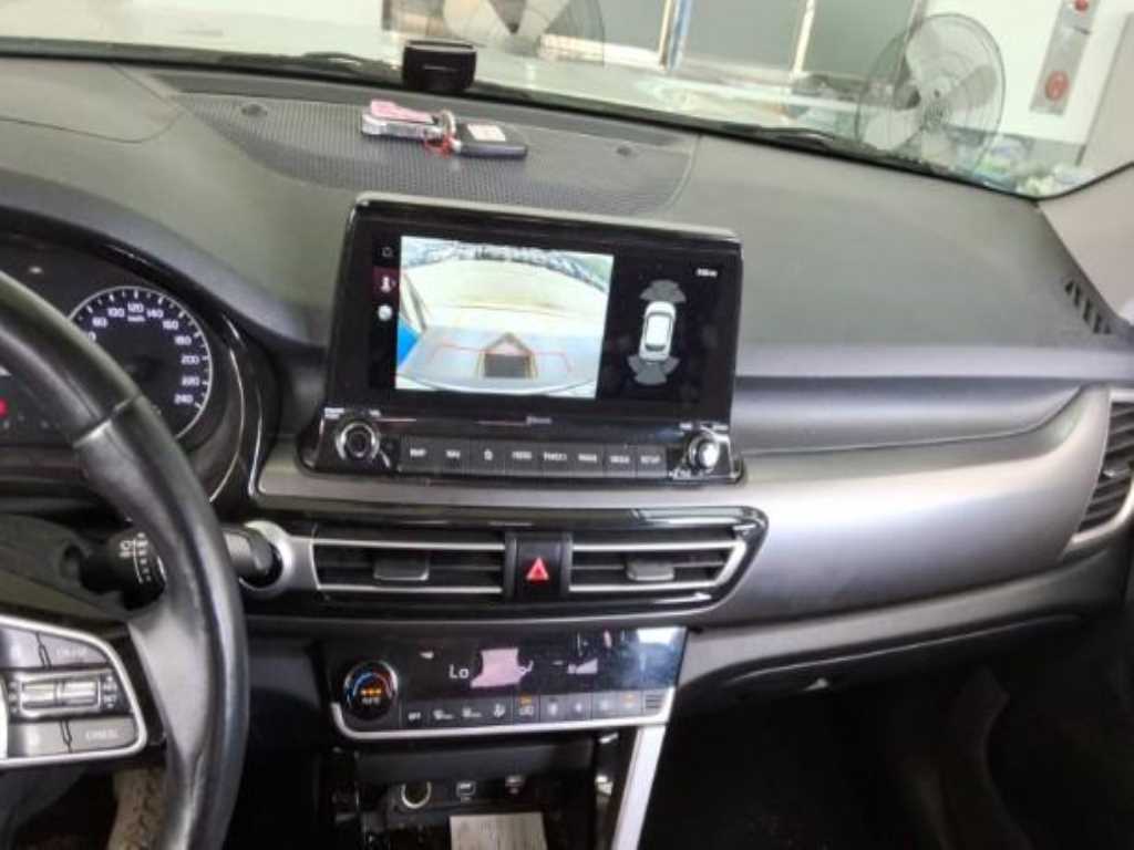 KIA Seltos - Vista 7