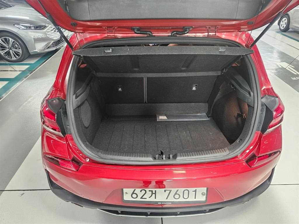 HYUNDAI i30 - Vista 11