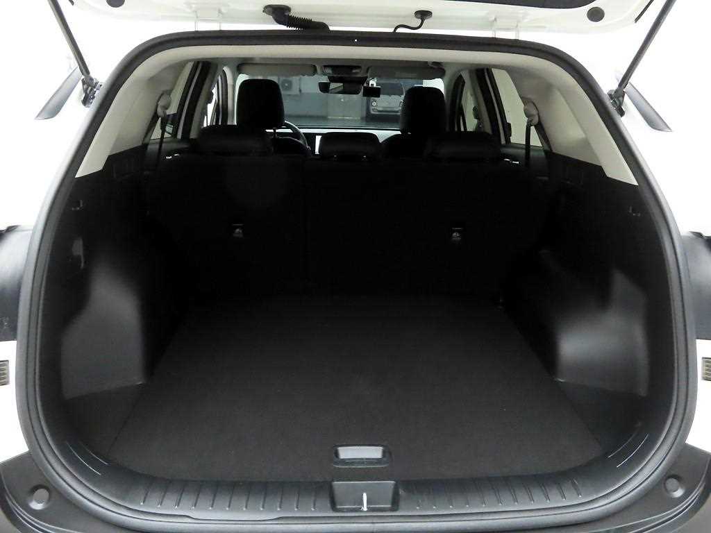 KIA Sportage - Vista 5