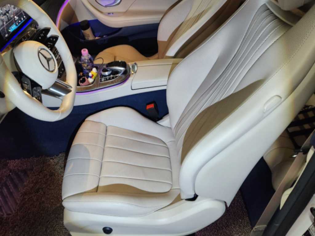 Mercedes Benz E class - Vista 5