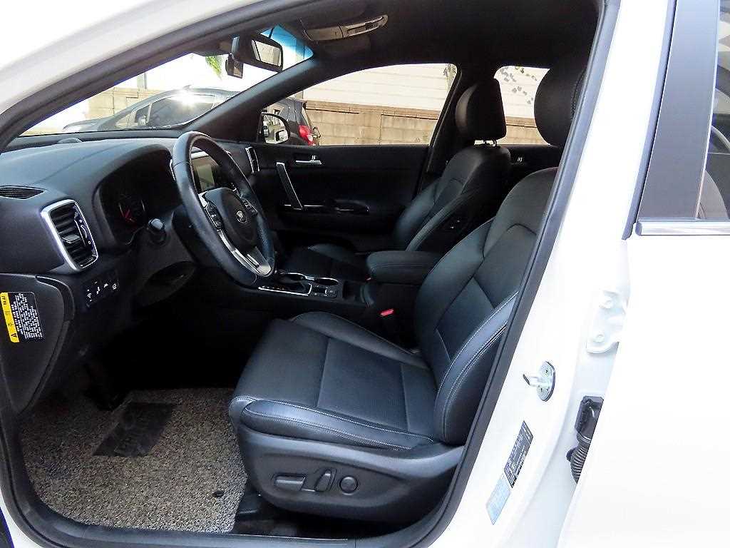 KIA Sportage - Vista 5