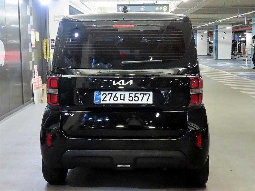 KIA Ray - Vista 5