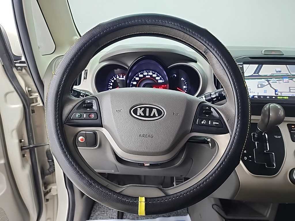 KIA Ray - Vista 9