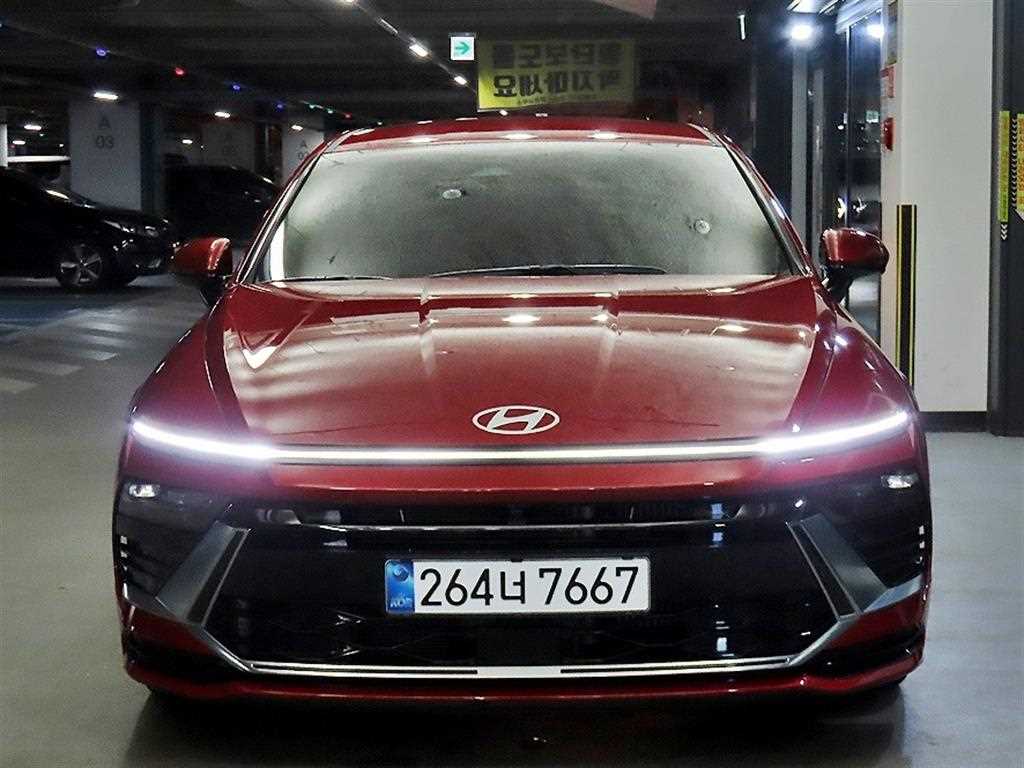 HYUNDAI Sonata - Vista 3