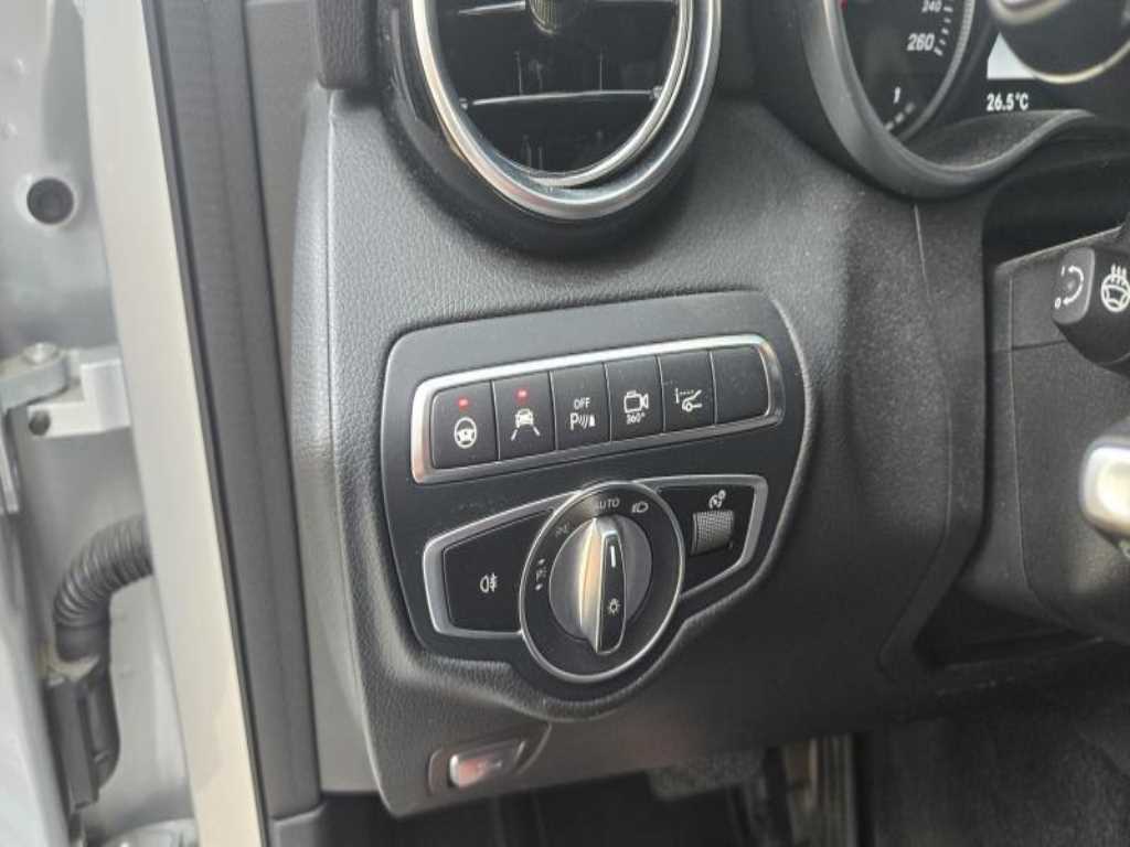 Mercedes Benz GLC Class - Vista 7