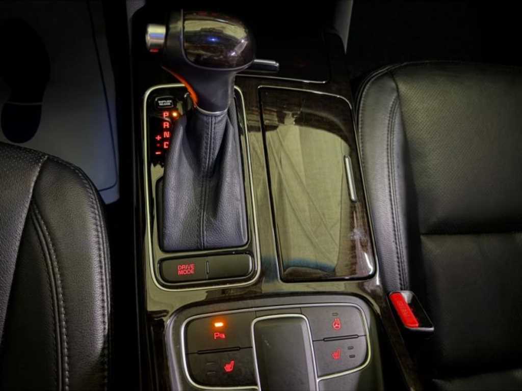 KIA K7 - Vista 12