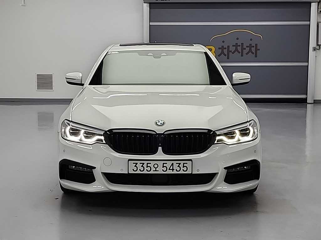 BMW 5 Series - Vista 2
