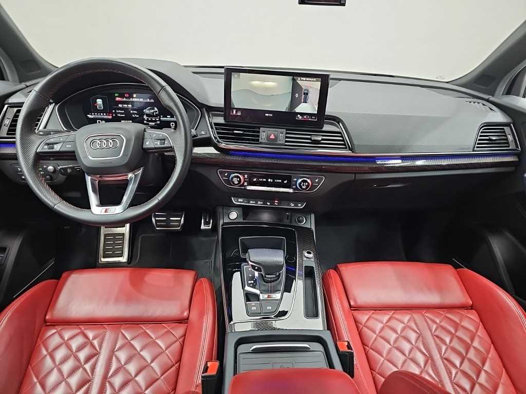 Audi SQ5 - Vista 7