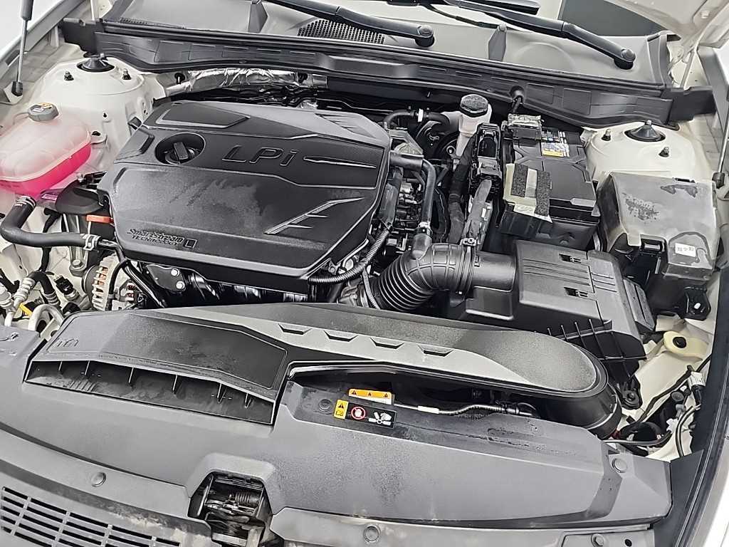HYUNDAI Sonata - Vista 5