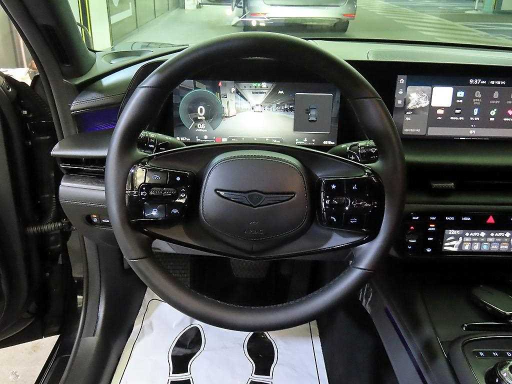 Genesis G90 - Vista 8