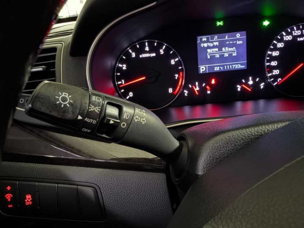KIA K7 2013 Blanco - Importación desde Corea - HF Imports Iquique - Foto 14
