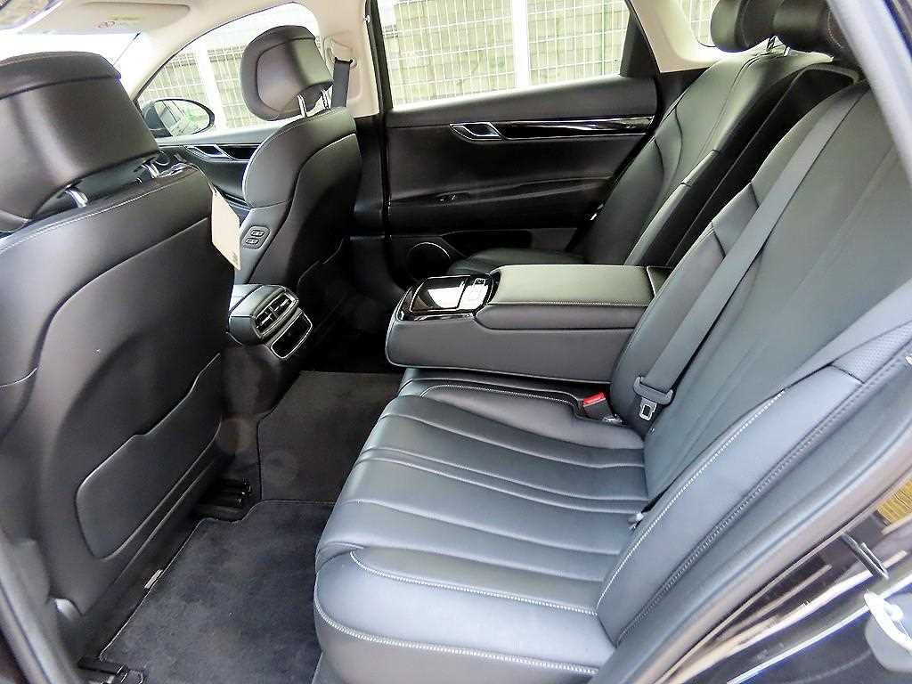Genesis G80 - Vista 6