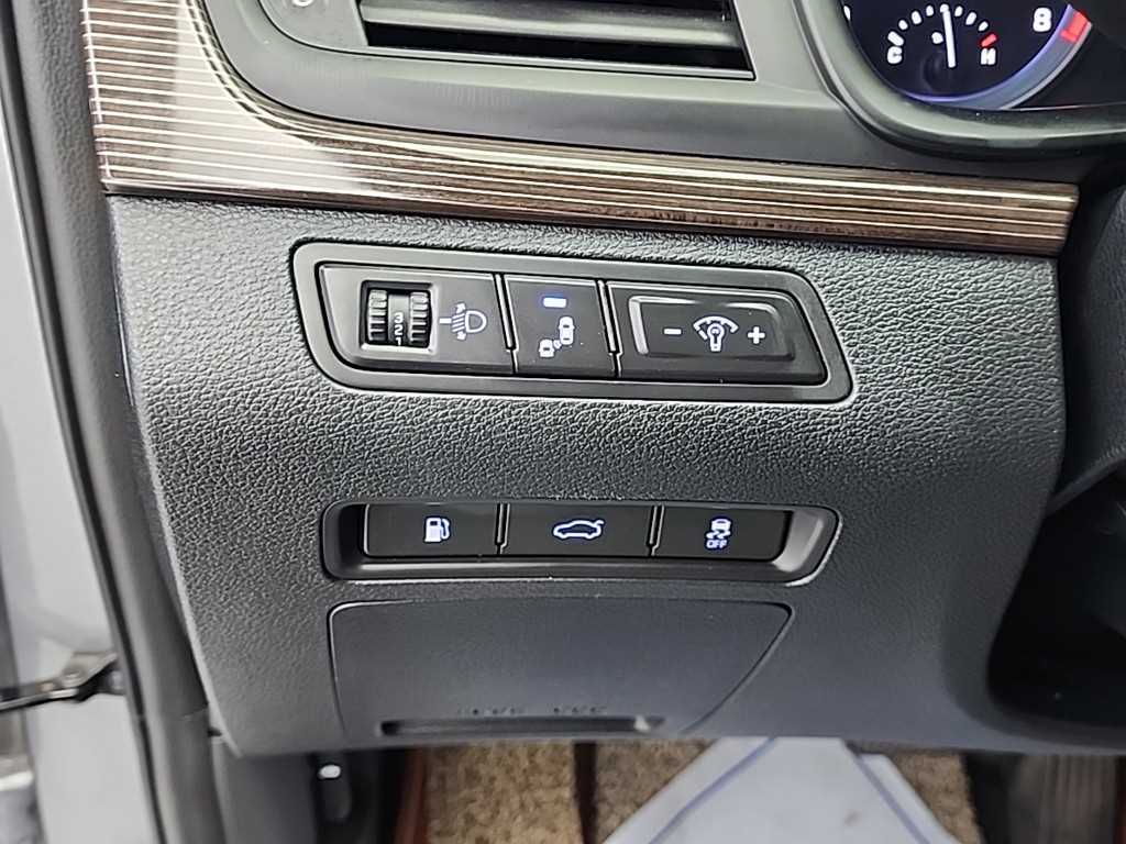 HYUNDAI Sonata 2018 Gris - Importación desde Corea - HF Imports Iquique - Foto 17